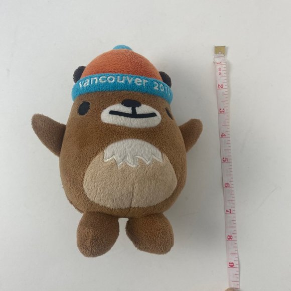 Vancouver 2010 Winter Olympics Canada Mascot Marmot Mukmuk 8" Plush - Picture 4 of 5